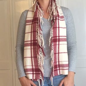 Plaid wool scarf